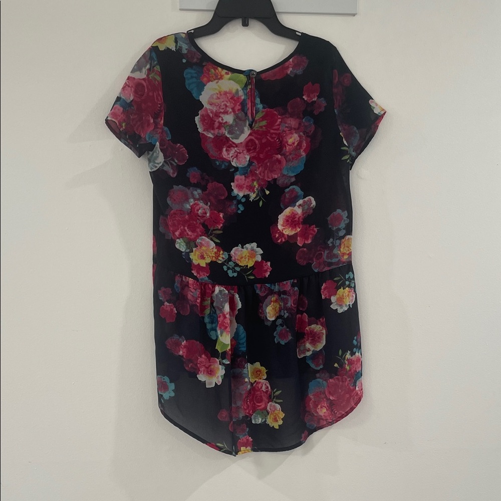 Forever 21 Floral Black Blouse
